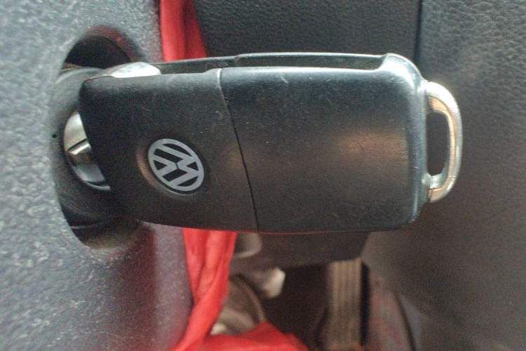 Used Volkswagen Sagitar 2014 Revised Version 1.6L Automatic Comfort Edition Vehicle Key