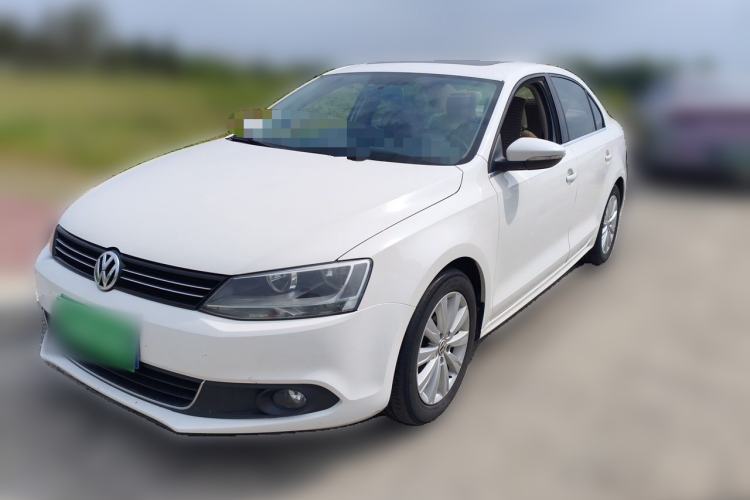 Volkswagen Sagitar 2014 Revised Version 1.6L Automatic Comfort Edition d’occasion Guazi used car, China used car export, Used car for sale, Used  cars, Cheapest cars for sale