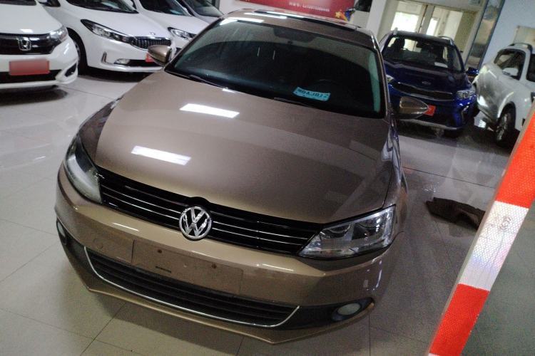 Gebrauchter Volkswagen Sagitar 2014 Revised Version 1.6L Automatic Leading Edition Guazi used car, China used car export, Used car for sale, Used  cars, Cheapest cars for sale