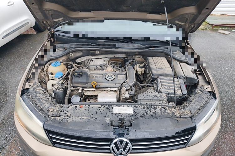 Used Volkswagen Sagitar 2014 Revised Version 1.4TSI Automatic Luxury Edition Engine Bay