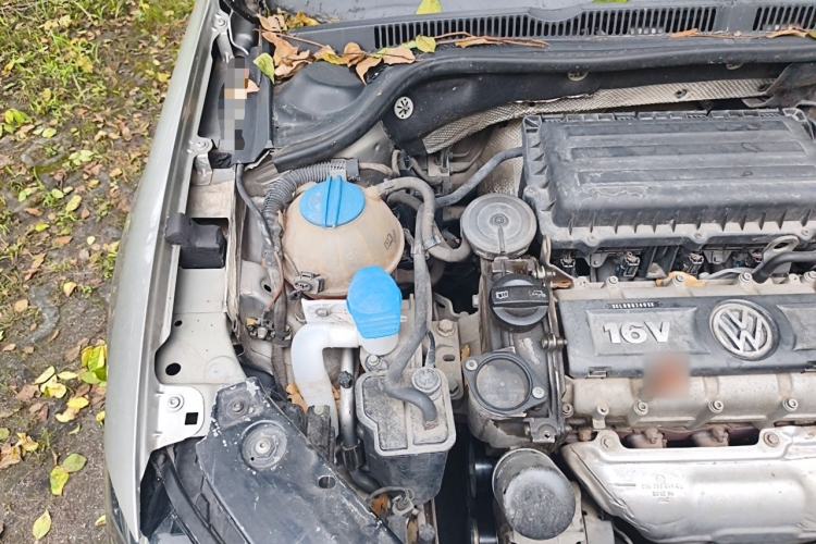 Used Volkswagen Sagitar 2014 1.6L Automatic Comfort Model Engine Bay Right
