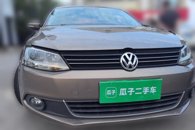 Used Volkswagen Sagitar 2014 Revised Version 1.6L Automatic Comfort Edition Front