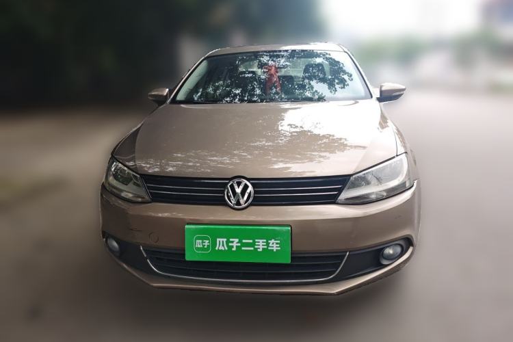 Used Volkswagen Sagitar 2014 1.6L Automatic Comfort Model Front