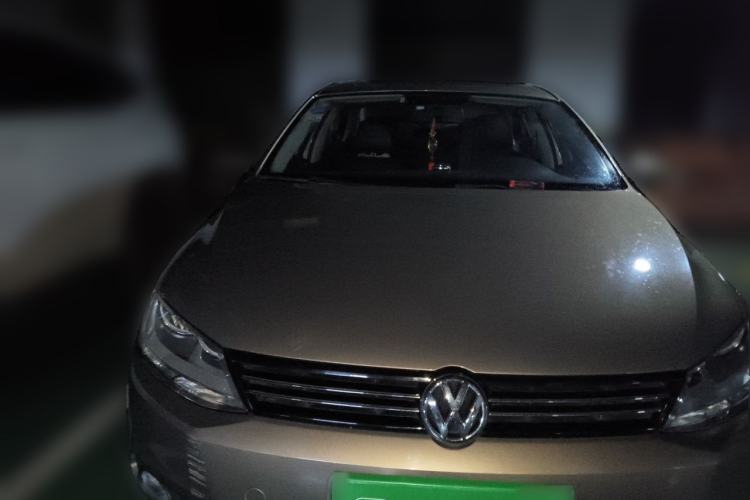 Used Volkswagen Sagitar 2014 Revised Version 1.6L Automatic Comfort Edition Front