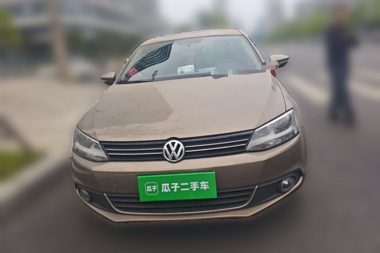 Used Volkswagen Sagitar 2014 1.6L Automatic Comfort Model Front