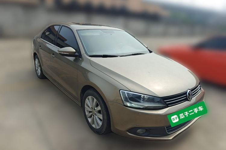 Used Volkswagen Sagitar 2014 Revised Version 1.4TSI Automatic Luxury Edition Front Right 45 Deg