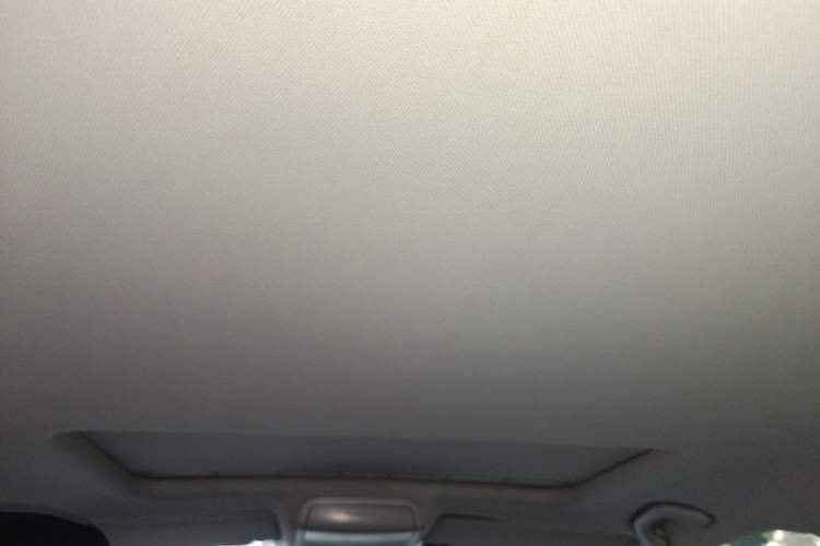 Used Volkswagen Sagitar 2014 1.6L Manual Comfort Model Headliner