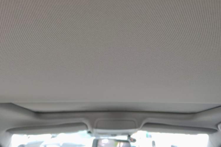 Used Volkswagen Sagitar 2014 1.4TSI Automatic Luxury Model Headliner