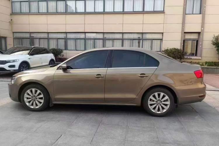 Used Volkswagen Sagitar 2014 1.4TSI Automatic Luxury Model Left Side