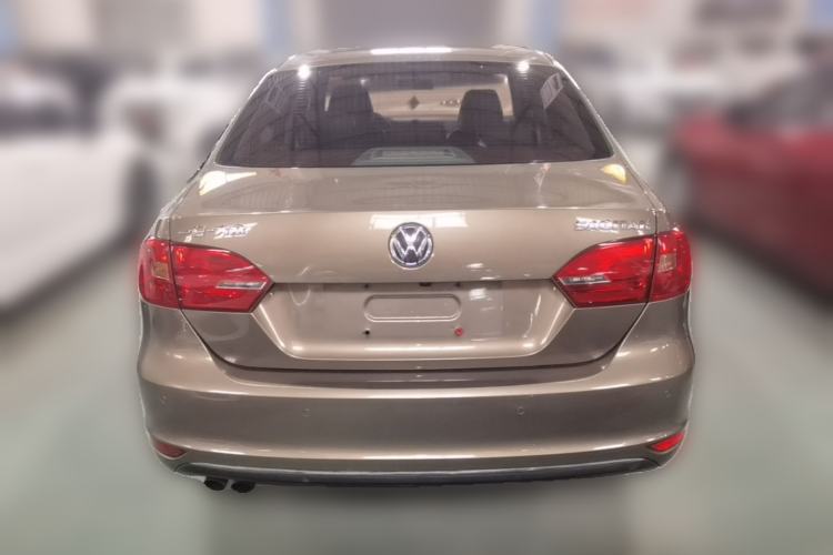 Used Volkswagen Sagitar 2014 Revised Version 1.4TSI Automatic Luxury Edition Rear