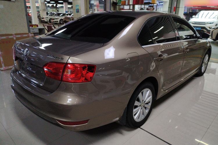 Used Volkswagen Sagitar 2014 Revised Version 1.6L Automatic Leading Edition Rear Right 45 Deg
