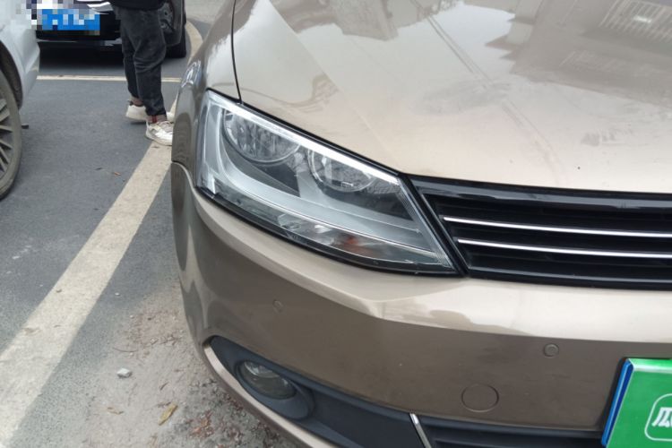 Used Volkswagen Sagitar 2014 Revised Version 1.4TSI Automatic Fashion Edition Right Front Headlight