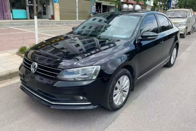 Used Volkswagen Sagitar 2015 1.6L Manual Comfort Model