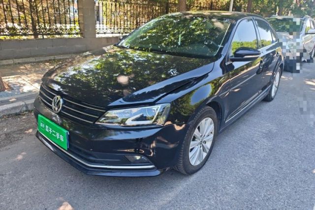 Used Volkswagen Sagitar 2015 230TSI Automatic Comfort Version