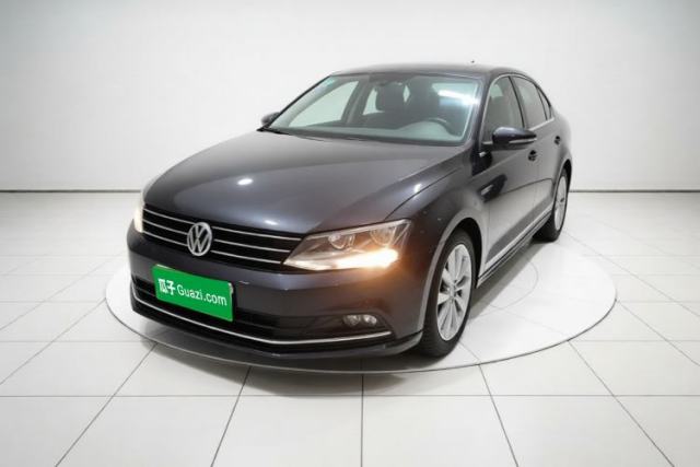 Volkswagen Sagitar 2015 1.6L Automatic Comfort Model usado
