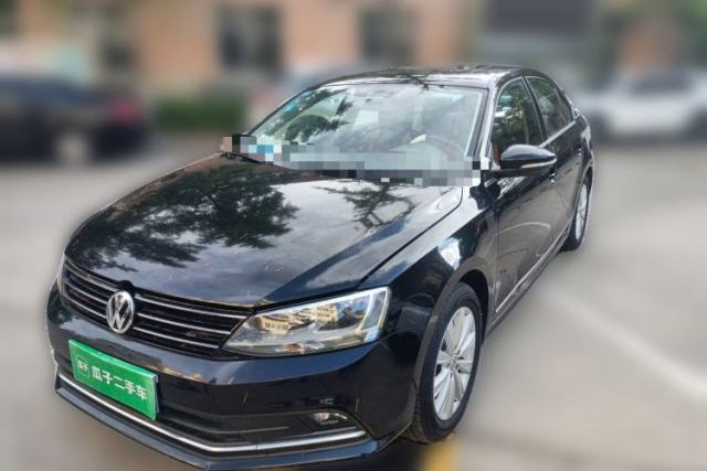 Used Volkswagen Sagitar 2015 1.6L Manual Comfort Model