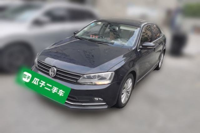 Used Volkswagen Sagitar 2015 1.6L Manual Comfort Model