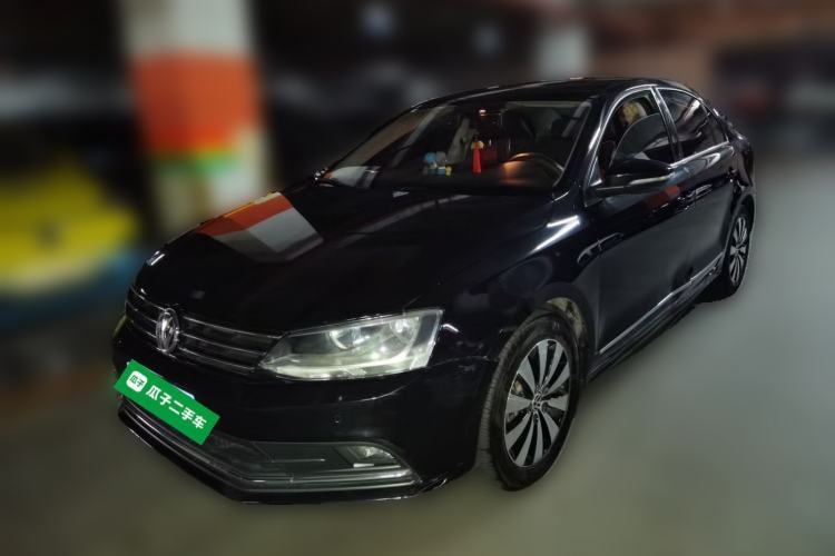 Used Volkswagen Sagitar 2015 230TSI Automatic Luxury Model Guazi used car, China used car export, Used car for sale, Used  cars, Cheapest cars for sale