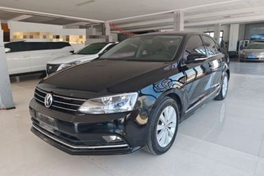 Used Volkswagen Sagitar 2015 1.6L Manual Comfort Model
