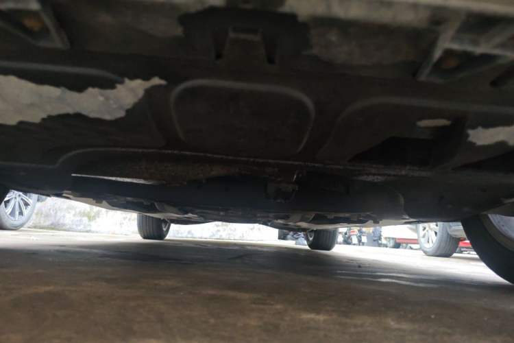 Used Volkswagen Sagitar 2015 1.6L Manual Comfort Model Chassis Front