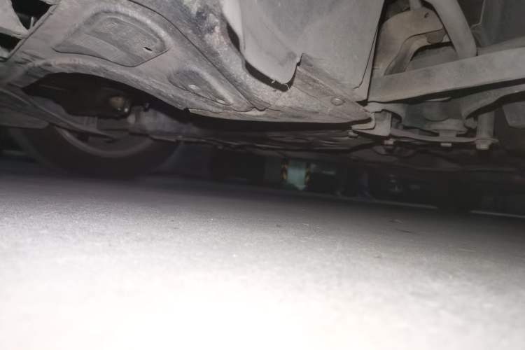Used Volkswagen Sagitar 2015 1.6L Automatic Comfort Model Chassis Front Left