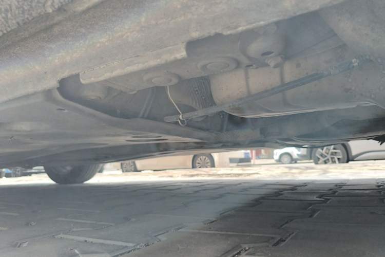 Used Volkswagen Sagitar 2015 230TSI Automatic Comfort Version Chassis Rear Left