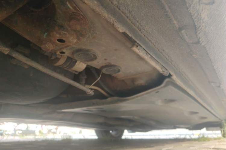 Used Volkswagen Sagitar 2015 1.6L Manual Comfort Model Chassis Rear Right