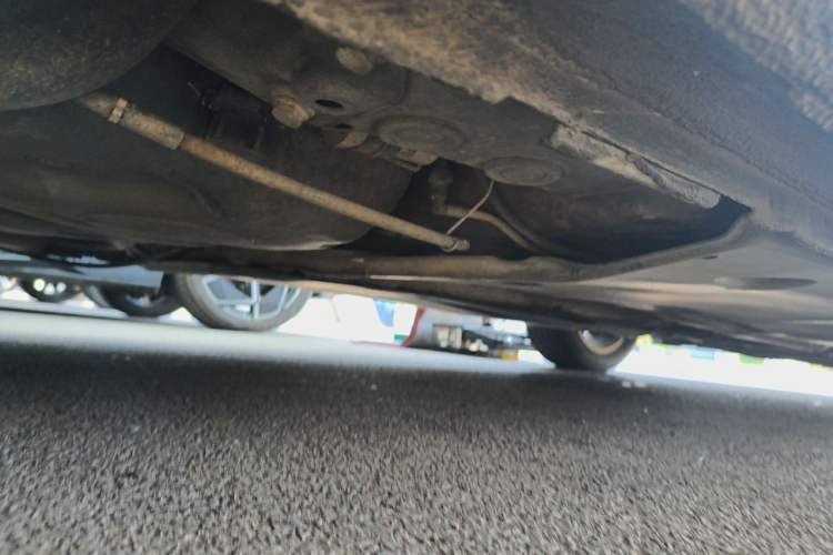 Used Volkswagen Sagitar 2015 1.6L Manual Comfort Model Chassis Rear Right