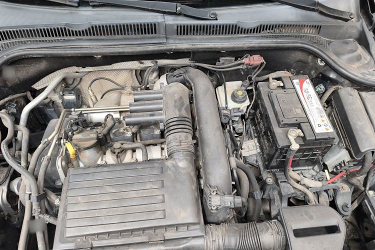Used Volkswagen Sagitar 2015 230TSI Automatic Comfort Version Engine Bay