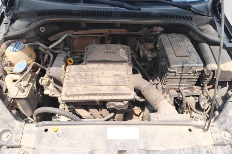 Used Volkswagen Sagitar 2015 1.6L Automatic Comfort Model Engine Bay