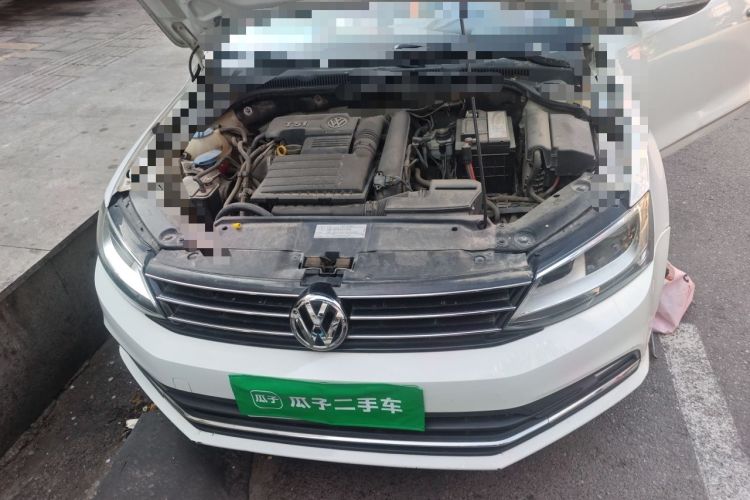Used Volkswagen Sagitar 2015 230TSI Automatic Comfort Version Engine Bay