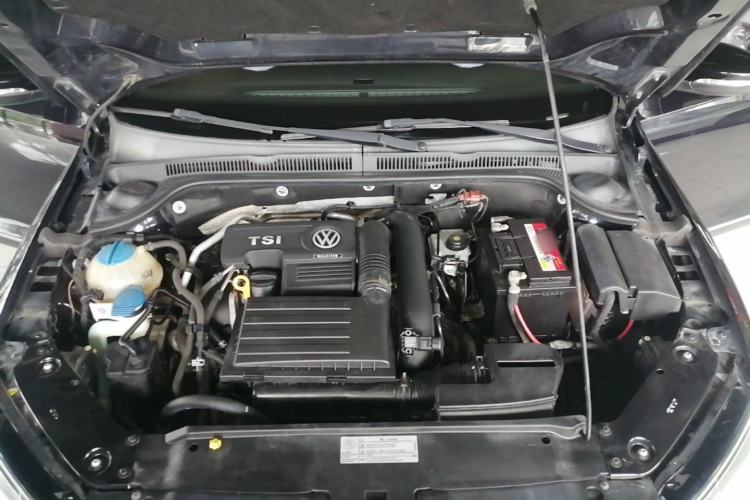 Used Volkswagen Sagitar 2015 230TSI Automatic Comfort Version Engine Bay