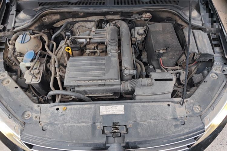 Used Volkswagen Sagitar 2015 230TSI Automatic Luxury Model Engine Bay