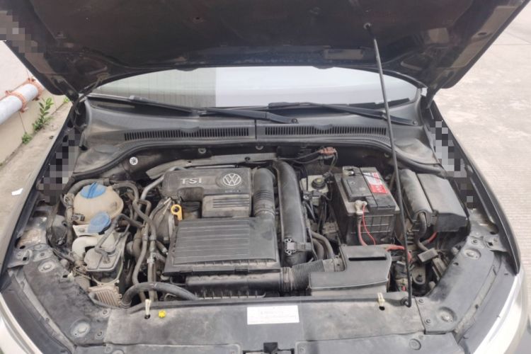 Used Volkswagen Sagitar 2015 230TSI Automatic Comfort Version Engine Bay