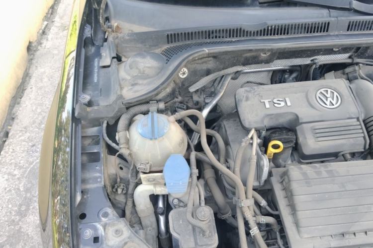 Used Volkswagen Sagitar 2015 230TSI Manual Comfort Version Engine Bay Right