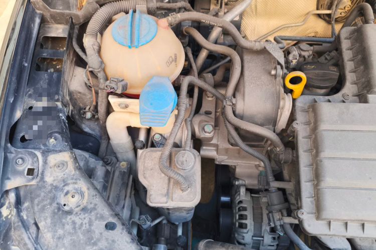 Used Volkswagen Sagitar 2015 1.6L Automatic Comfort Model Engine Bay Right