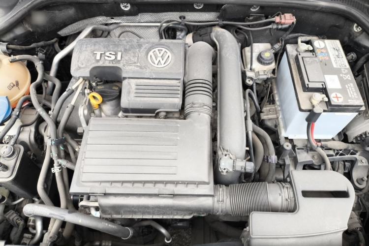 Used Volkswagen Sagitar 2015 230TSI Automatic Luxury Model Engine Bay