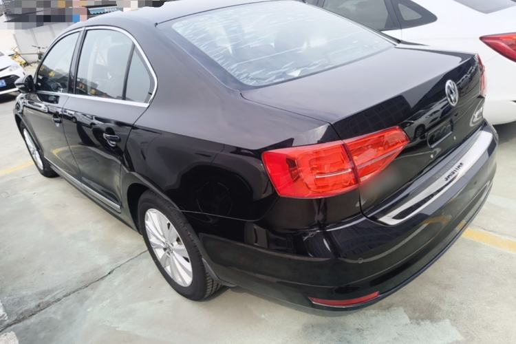 Used Volkswagen Sagitar 2015 1.6L Automatic Comfort Model Exterior 2