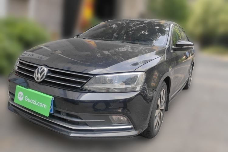 Used Volkswagen Sagitar 2015 230TSI Automatic Luxury Model Guazi used car, China used car export, Used car for sale, Used  cars, Cheapest cars for sale