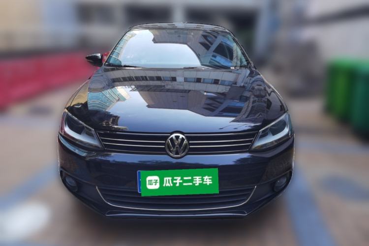 Used Volkswagen Sagitar 2015 1.6L Automatic Comfort Model Front