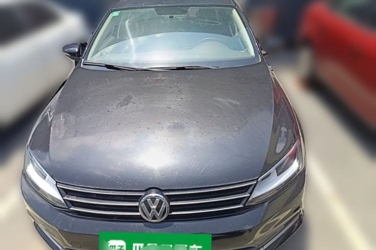 Used Volkswagen Sagitar 2015 1.6L Automatic Comfort Model Front