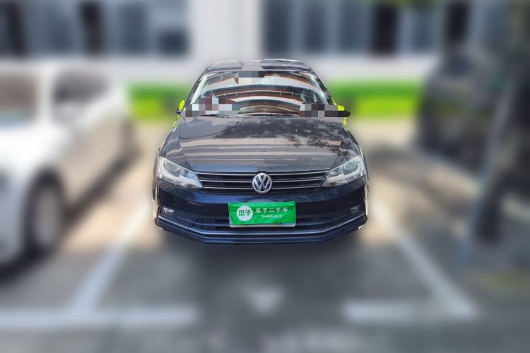 Used Volkswagen Sagitar 2015 1.6L Automatic Comfort Model Front