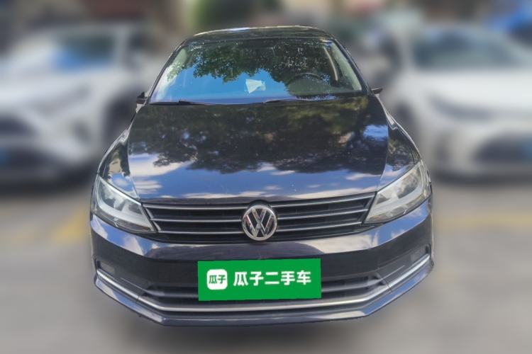 Used Volkswagen Sagitar 2015 230TSI Automatic Comfort Version Front