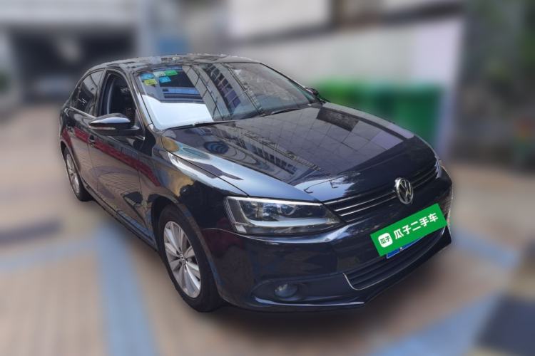 Used Volkswagen Sagitar 2015 1.6L Automatic Comfort Model Front Right 45 Deg