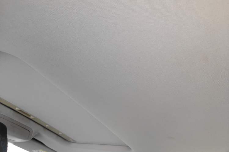 Used Volkswagen Sagitar 2015 230TSI Automatic Luxury Model Headliner