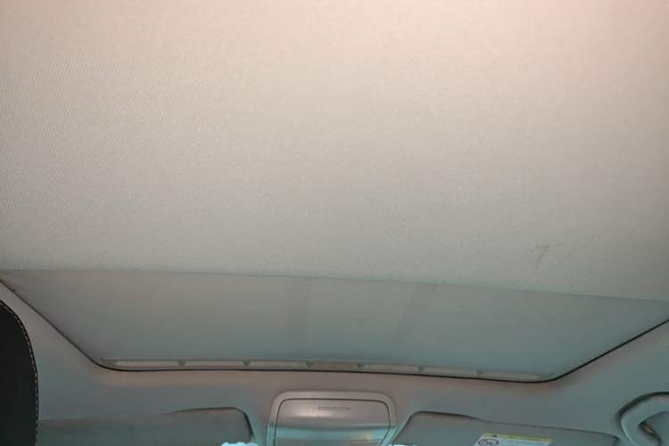 Used Volkswagen Sagitar 2015 230TSI Automatic Luxury Model Headliner