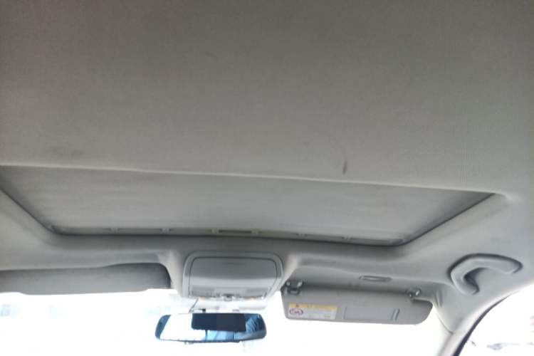Used Volkswagen Sagitar 2015 1.6L Automatic Comfort Model Headliner