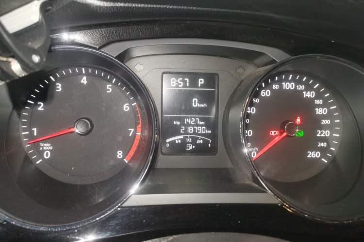 Used Volkswagen Sagitar 2015 1.6L Automatic Comfort Model Instrument Cluster