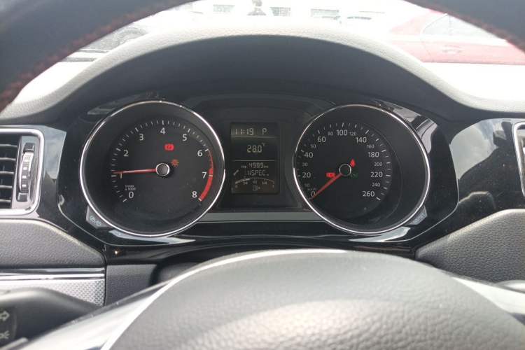 Used Volkswagen Sagitar 2015 1.6L Automatic Comfort Model Instrument Cluster