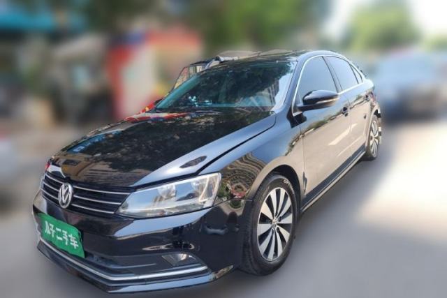 Used Volkswagen Sagitar 2015 230TSI Automatic Luxury Model